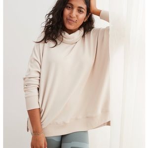 NEVER WORN Aerie Oversized Sunday Soft Turtleneck